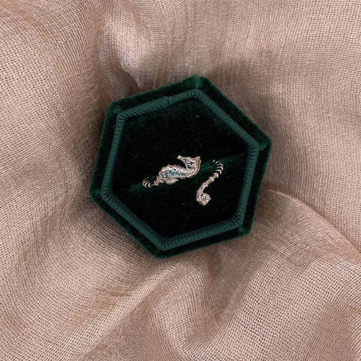 Satin Seahorse 925 Sterling Silver Ring